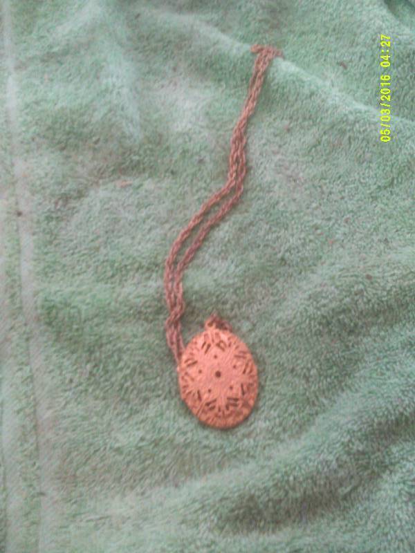 ANTIQUE GOLD LOCKET