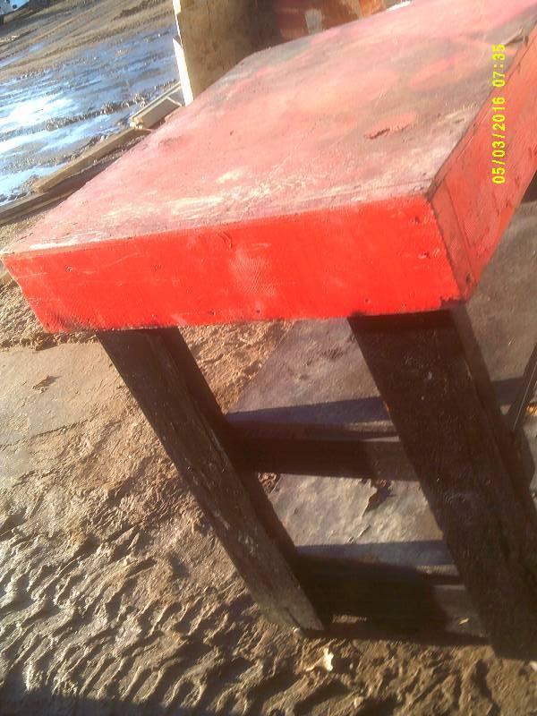 3 TIER WOODEN SHOP BENCH