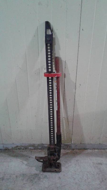 Hi-Lift Jack, i could not get this to work properly