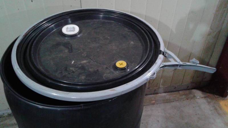 Plastic Drum Barrel With Lid, Used, Empty - Black