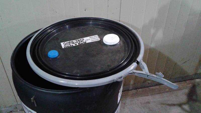 Plastic Drum Barrel With Lid, Used, Empty - Black