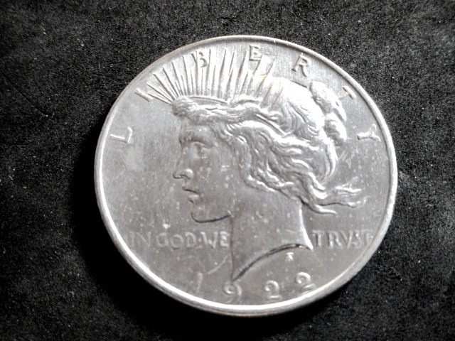 1922  Silver Peace Dollar