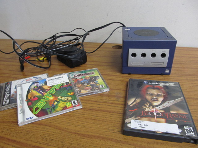 lot 56 image: Assorted Video Games wNintendo Gamecube