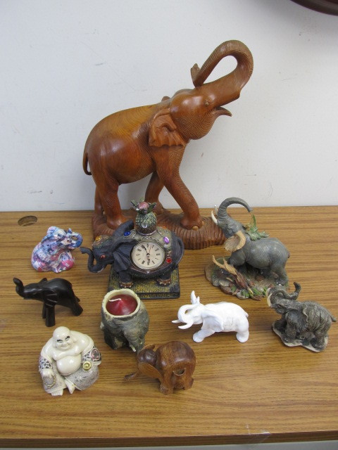 lot 63 image: Lot of Elephant Figurines 
