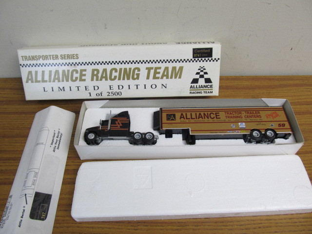 lot 96 image: NIB Diecast Metal ALLIANCE Racing Team Semi Truck