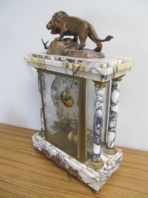lot 32 image: Antique French Bulle Figural Lion Mantel Clock