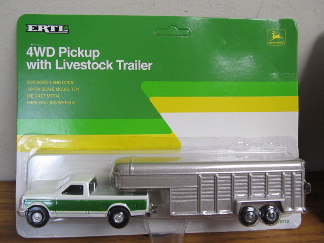 lot 84 image: 2 MINT ON CARD Ertl Diecast John Deere 4WD Pickup & Trailer