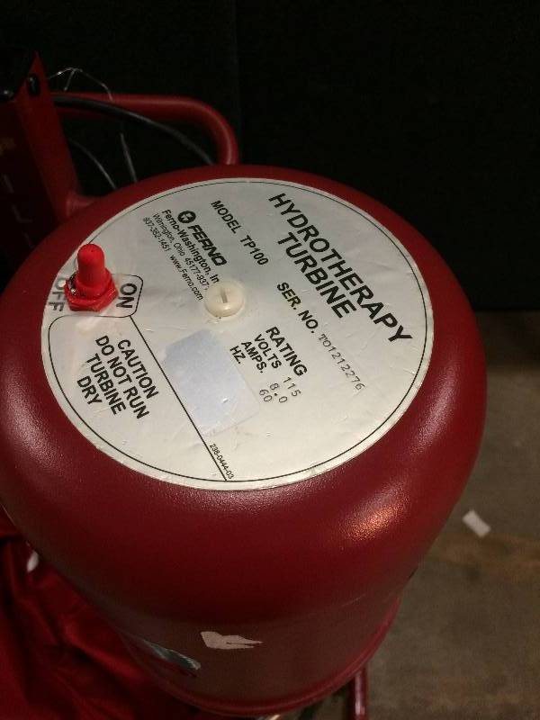 lot 5 image: WOW SPORTS THERAPY &nbspFerno ILLE 911  TP 100 Hydrotherapy Extremity Whirlpool Tub with Hydro LIFT