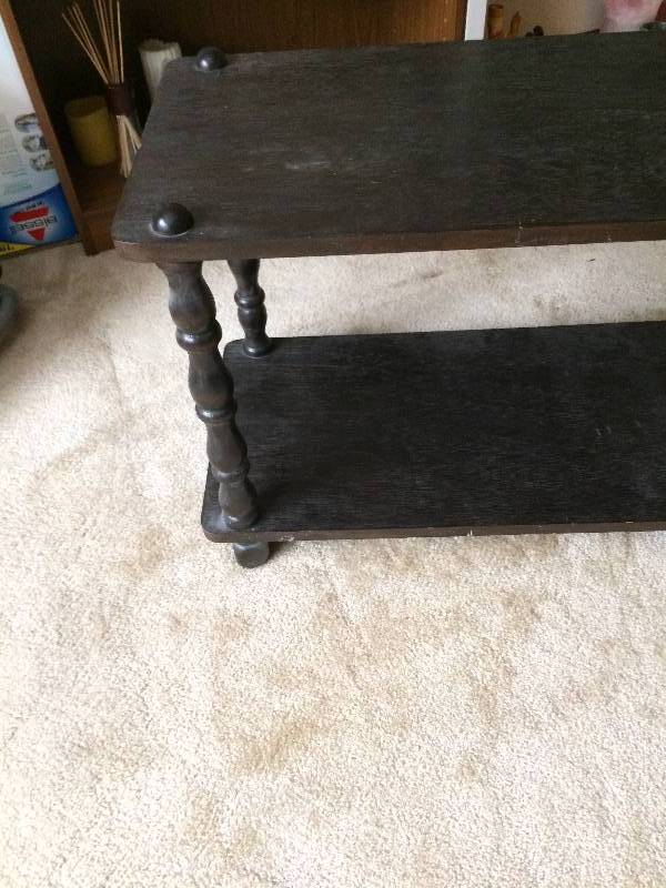 ANTIQUE SOLID WOOD SHELF - GREAT CONDITION