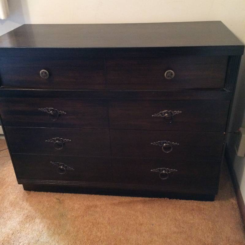 VINTAGE GORGEOUS STAMPED BASSETT FURNITURE WITH A CONESTOGA WAGON DRESSER - GREAT CONDITION&nbsp JUST LOOK AT THOSE DRAWER PULLS...SO LOVELY