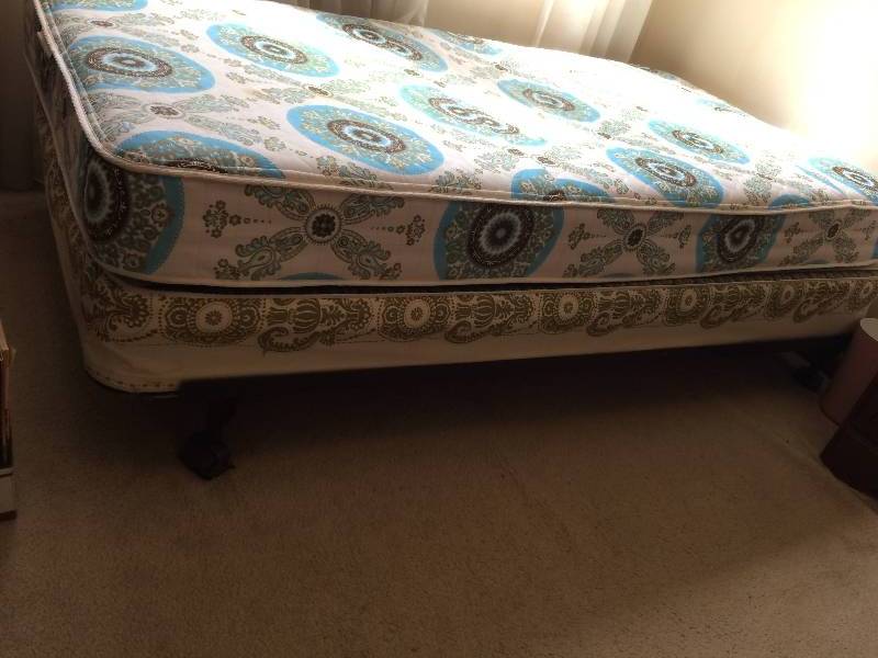 TWIN BED FRAME - TAKE OR LEAVE MATTRESS AND BOX SPRING