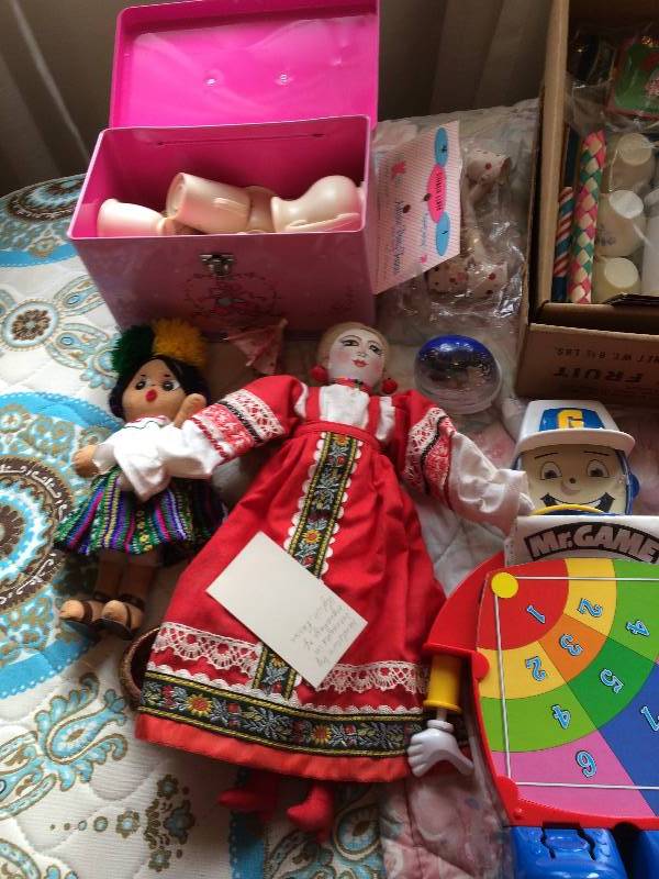 VINTAGE KIDS MICSELLANEOUS TOYS