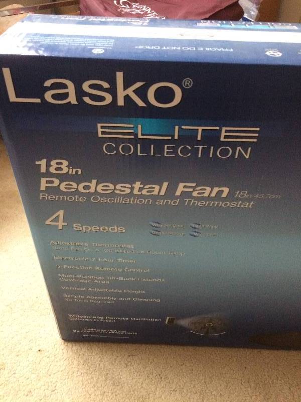 lot 31 image: NEW IN SEALED BOX - LASKO PEDESTAL FAN 