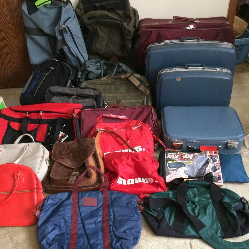 lot 63 image: LARGE LOT OF LUGGAGE SUITCASES TRAVEL BACKPACKS - SOME VINTAGE ALL IN EXCELLENT CONDITION - RARE MOST HAVE THEIR ORIGINAL KEYS