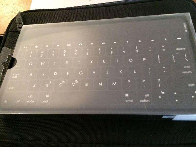 lot 126 image: WOW SUPER NICE MICROSOFT SURFACE WITH EXTRAS - EXCELLENT CONDITION