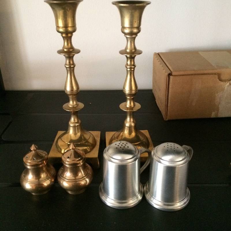 lot 118 image: VINTAGE BRASS AND PEWTER SALT AND PEPPER SHAKERS - EXCELLENT CONDITION