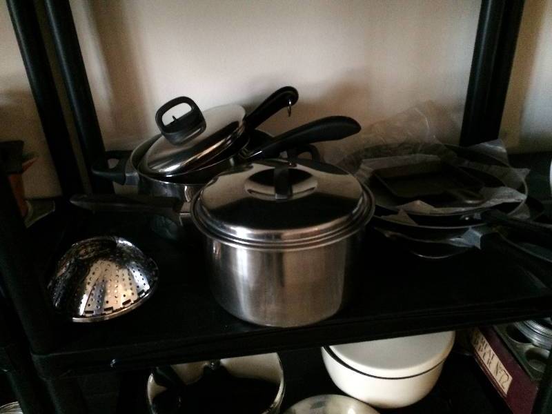 lot 42 image: HUGE LOT OF POTS PANS NONSTICK SAUTE PANS IRON SKILLET - THESE ARE IN GREAT CONDITION - MOSTLY LIGHT USE ONLY - PERFECT FOR THE CABIN
