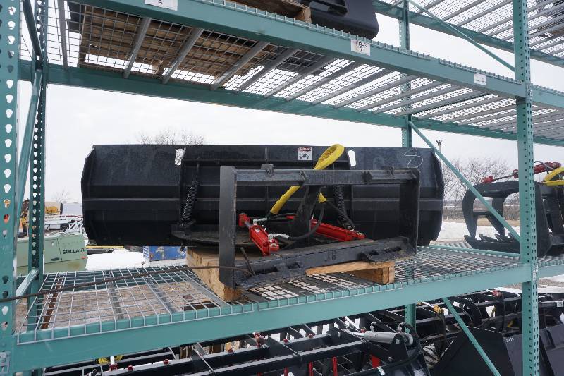 lot 5 image: Universal Mount Bobcat Skid Loader Skid Steer 8 Dozer Blade Attachment