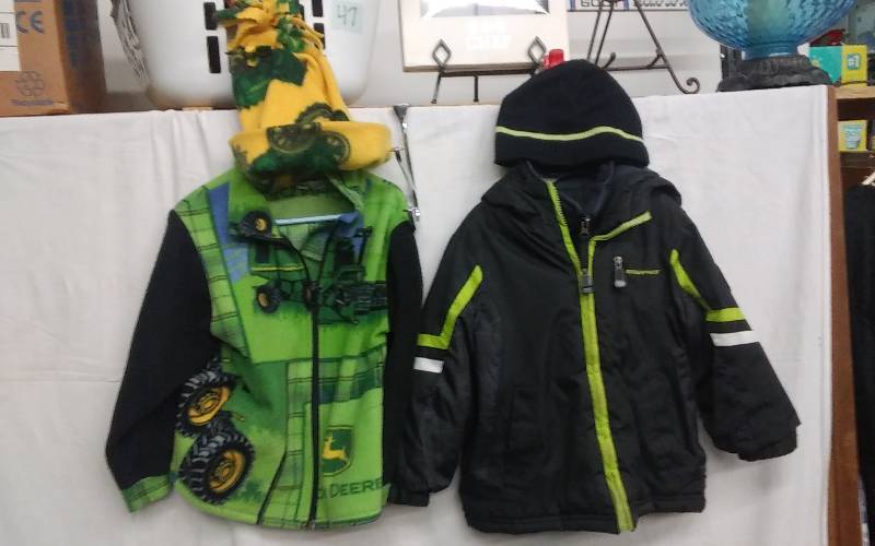 lot 21 image: Little Boys Winter Jacket Size 4, John Deere Fleece Size 5
