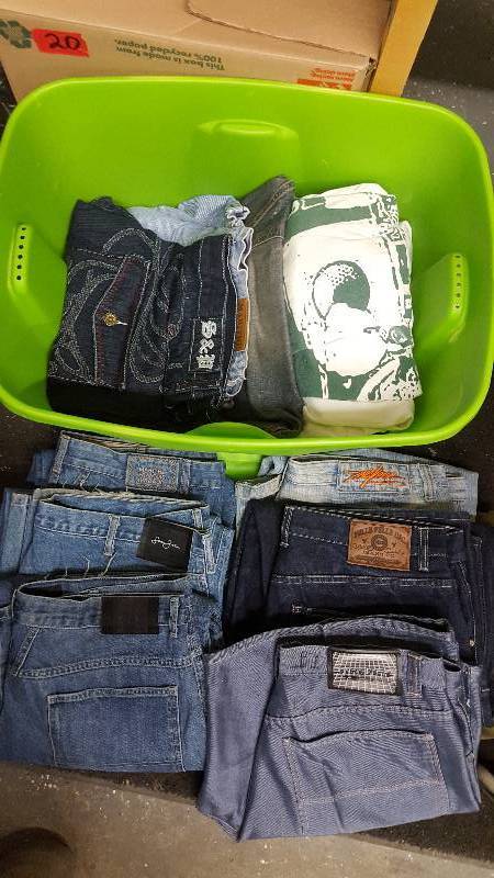 lot 30 image: Lot Of Mens (Size 40) 5-Pair Jeans, 2-Pair Shorts, Other Size 42 & 3x-5x Shirts