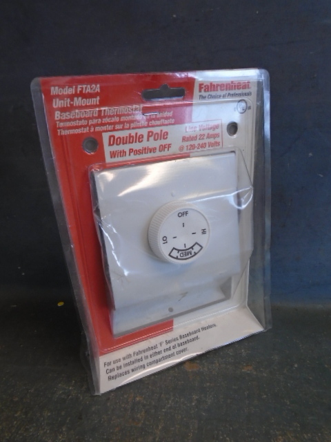 lot 29 image: Baseboard Thermostat