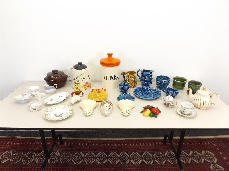 lot 33 image: Large Lot of Vintage PorcelainCeramic Cookie Jars, Bean Pots, Sets, Sconces, etc.