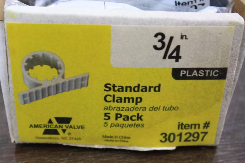 lot 57 image: 34 Plastic STandard Clamps 25pcs