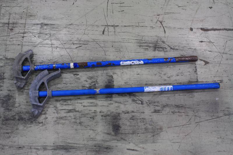 lot 38 image: 2- Rigid 12 Pipe Benders