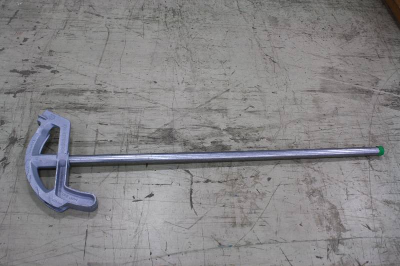 lot 36 image: GreenLee 843 1 Rigid Pipe Bender