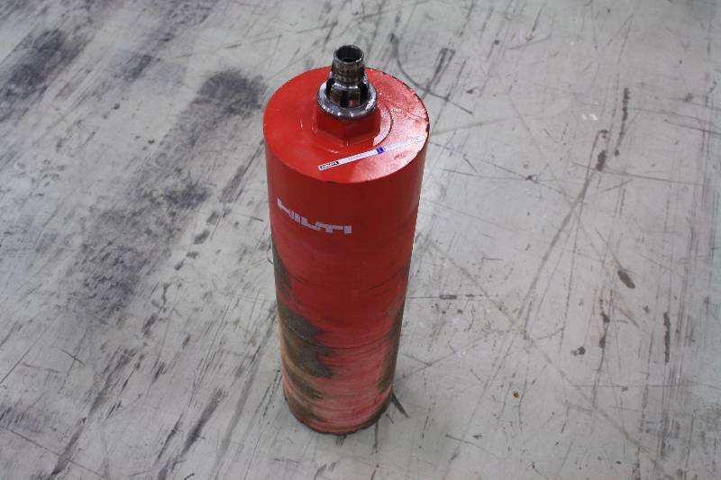 lot 4 image: Hilti 5 Drill Bit