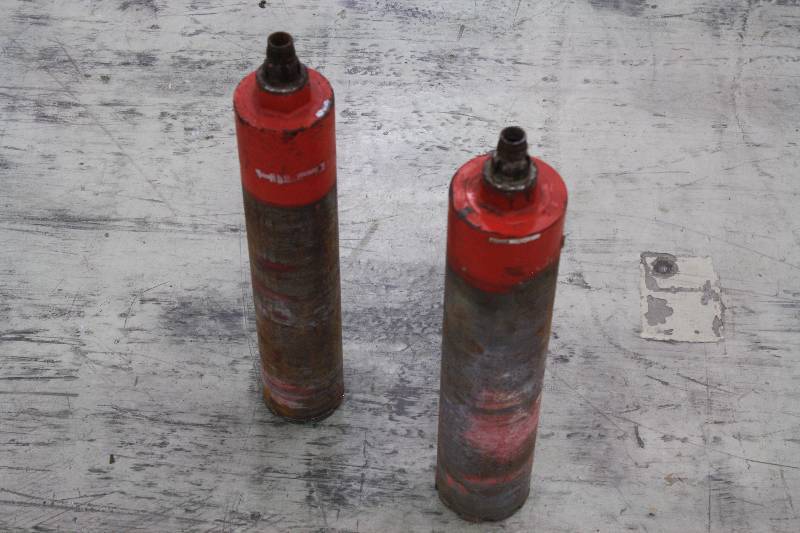 lot 5 image: Hilti Drill Bits - 2Qty 3.5 & 4