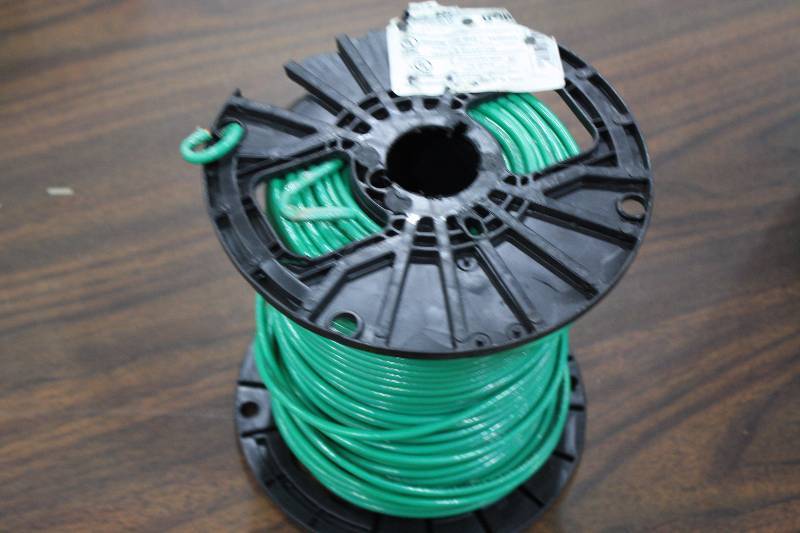 lot 19 image: Spool of Green 10AWG 500ft Wire
