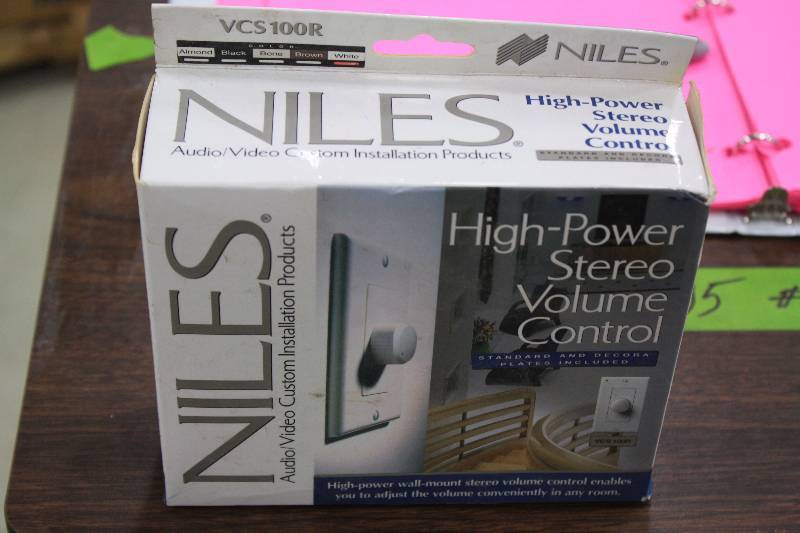 lot 102 image: Niles High Power Stereo Volume Control - New