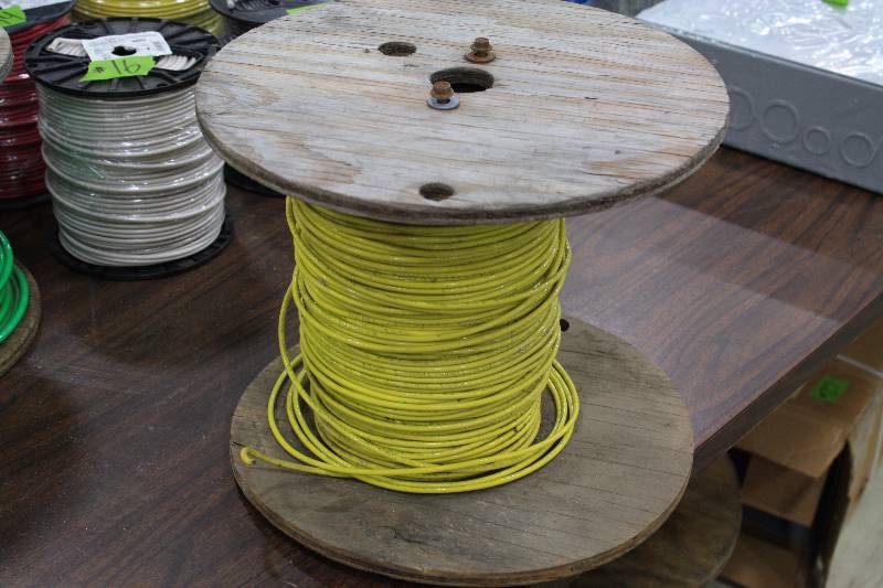 lot 105 image: Yellow 10AWG Spool of Wire