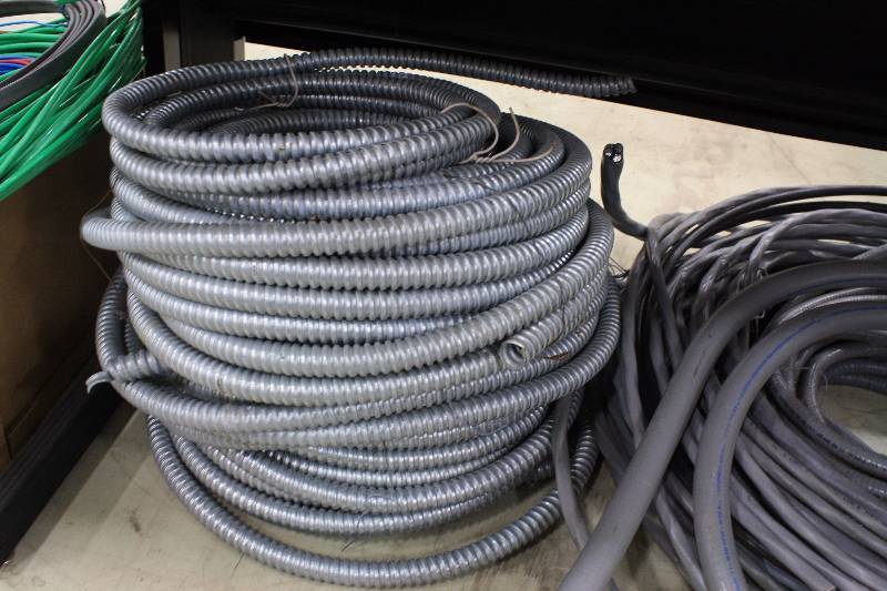 lot 116 image: Insulated Ground Wire