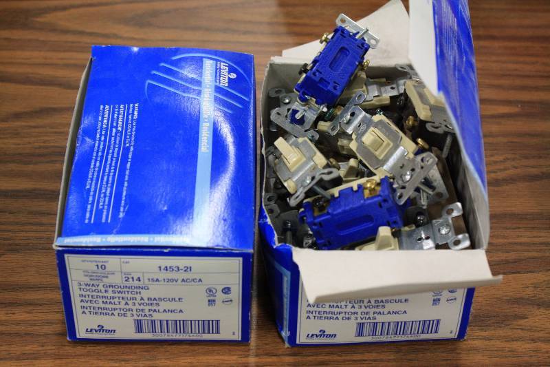 lot 145 image: Leviton 3 Way Grounding Toggle Switch - NEW