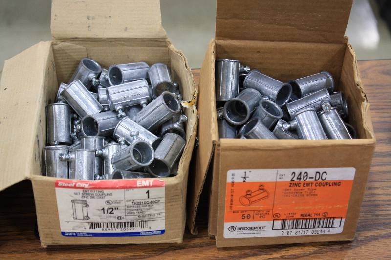 lot 162 image: Zinc EMT 12 Coupling - New  100 Qty