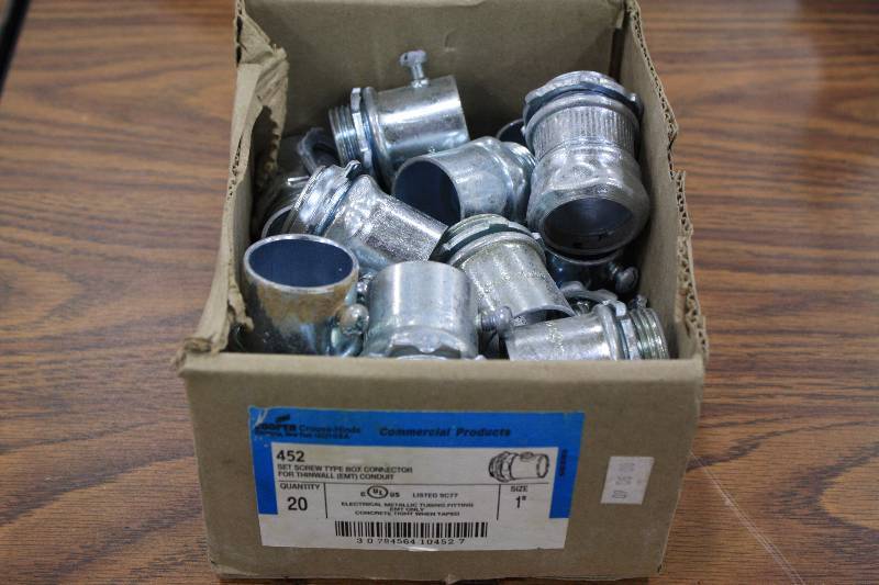lot 163 image: Set Screw Box Connectors 1 - New