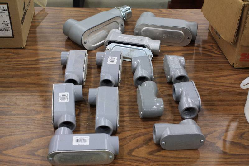 lot 169 image: 1 Bodies