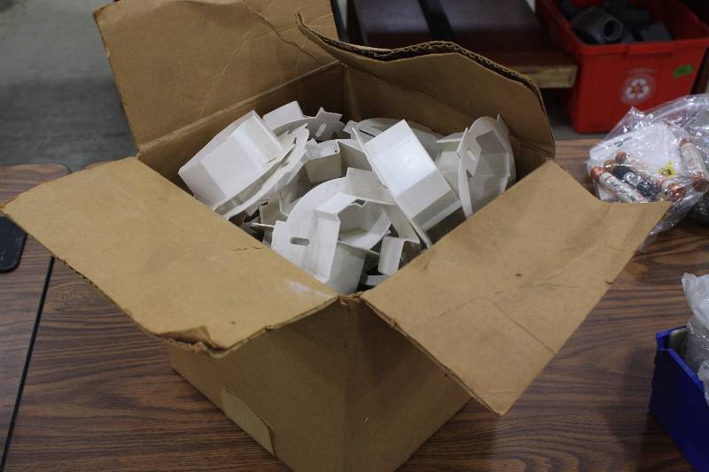 lot 181 image: Arlington Plastic Boxes