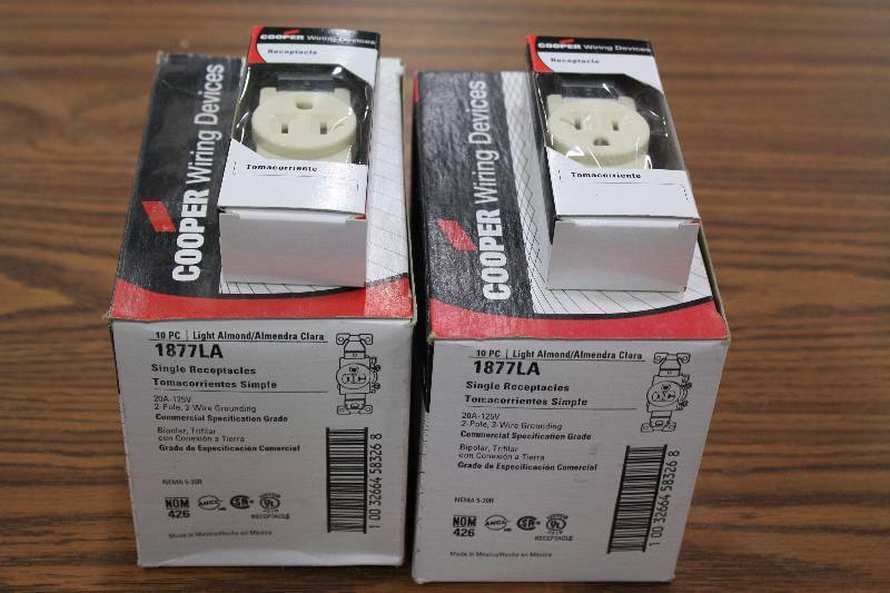 lot 207 image: Cooper 1877A Single Receptacle - Light Almond - New - 20 Qty