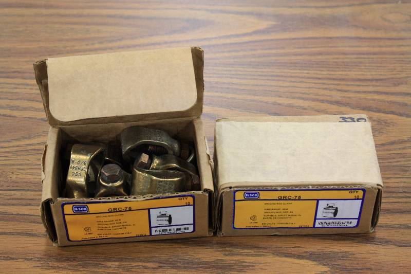 lot 211 image: Ground Rod Clamps 34 NEW 20 Qty