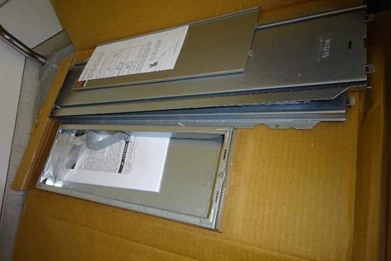 lot 30 image: 7 Filter Racks