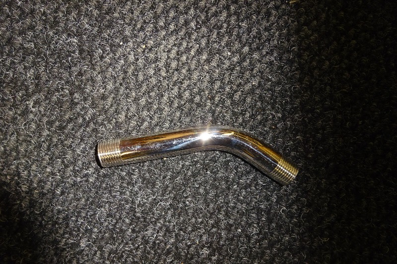 lot 31 image: Box of shower head arms