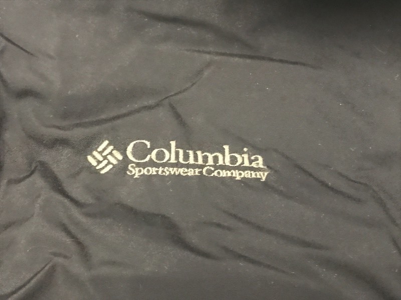 lot 55 image: Columbia Sportswear Stella Artois...