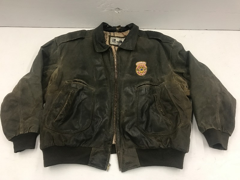 lot 56 image: Vintage Exceed Sixe 2XL Leather Ne...