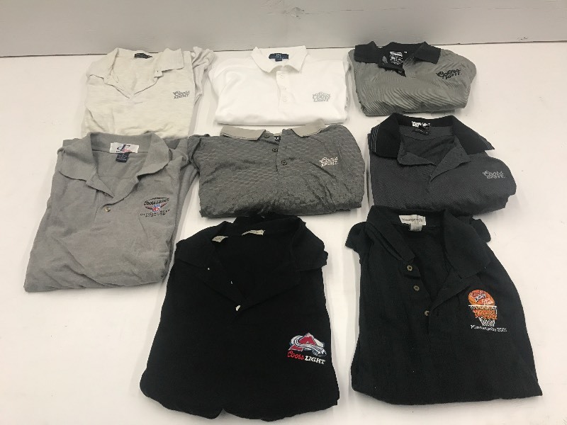 lot 77 image: Lot Of (8) Assorted Coors Light Siz...