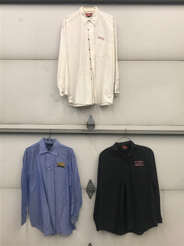 lot 88 image: Lot Of (3) Assorted Size XL Beer Lo...