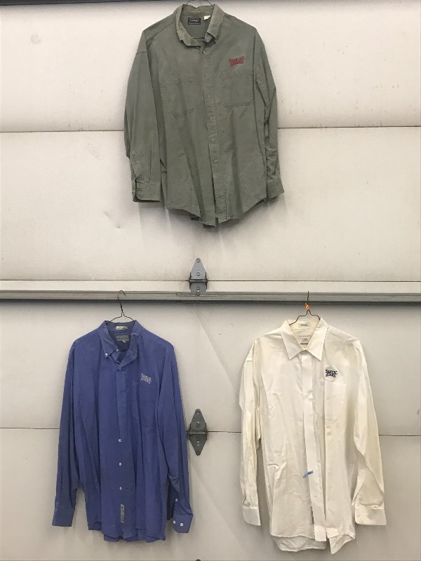 lot 89 image: Lot Of (3) Assorted Size XL Beer Lo...