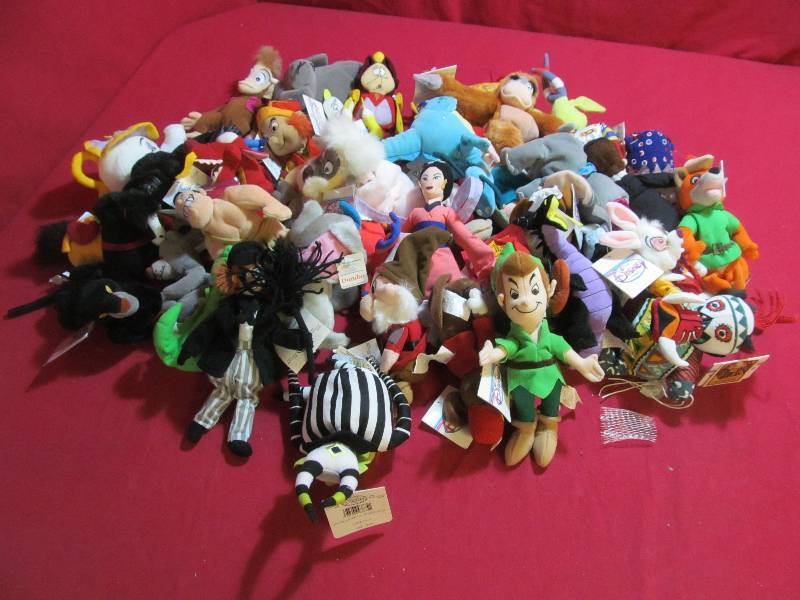 lot 53 image: Disney beanies
